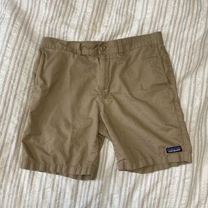 Patagonia Khaki Shorts 32W